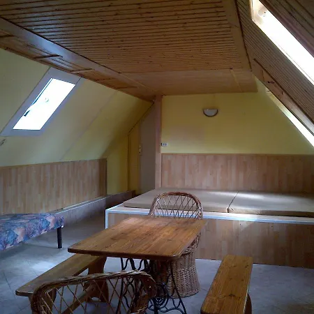 Angels' House Youth Hostel *